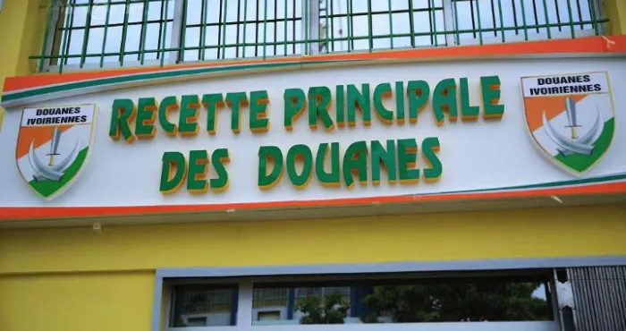 dedouanement-des-marchandises-en-cote-divoire-comprendre-tout-le-processus-dans-le-tout-savoir-sur-le-8-fevrier